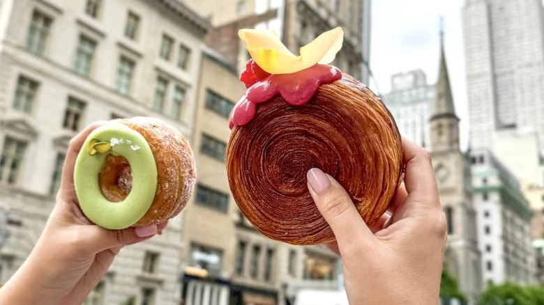 cronut croissant supreme