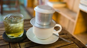 Vietnamese iced tea brewing