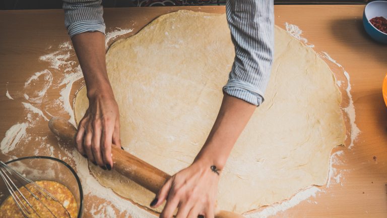 https://www.tastingtable.com/1543718/rolling-pin-puff-pastry/